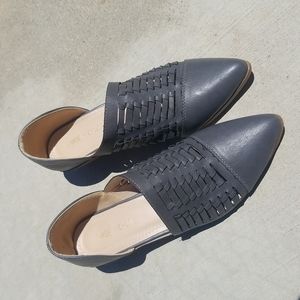 Chase + Chloe shoes, gray, size 10